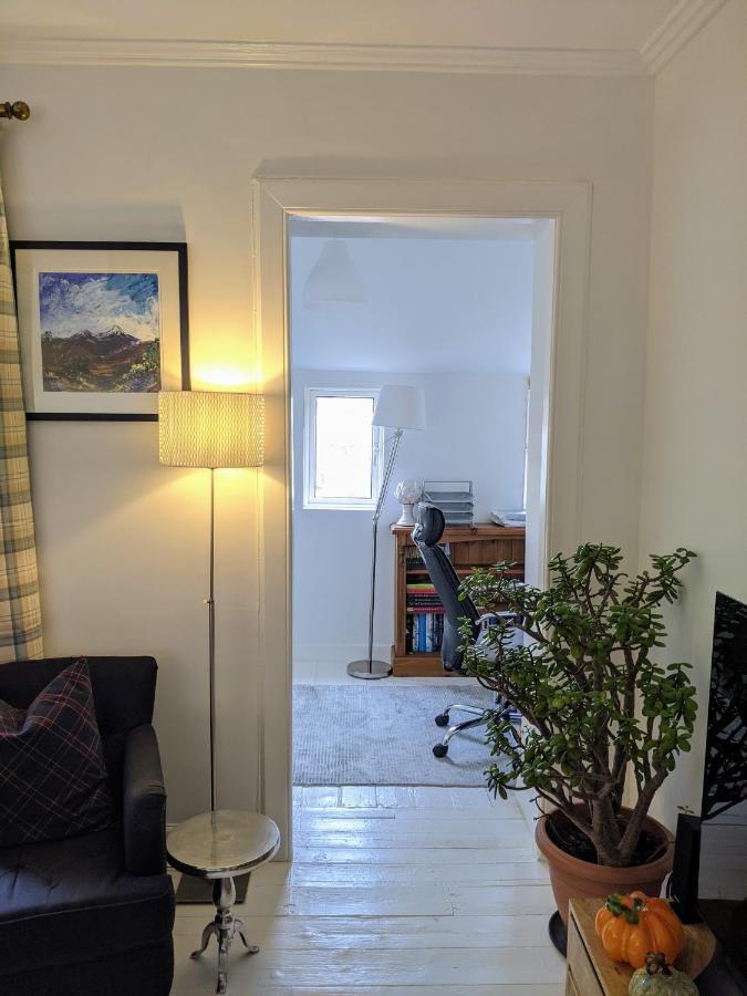 Central Hawick Spacious Stylish Flat With Log Burner Kültér fotó